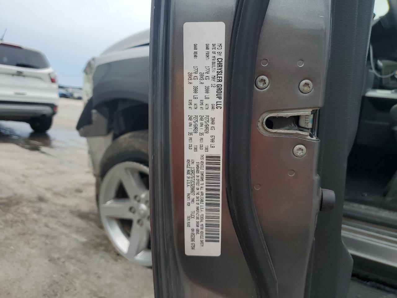 1C6RD7GT2CS290827 2012 Dodge Ram 1500 Slt