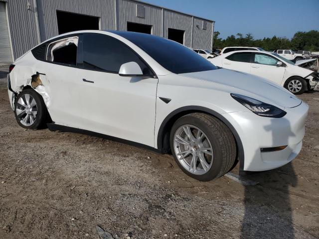 5YJYGAEEXMF183293 Tesla Model Y  4