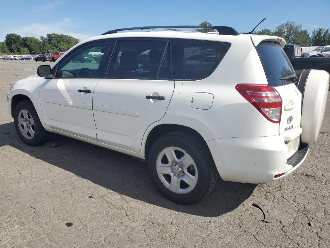 2T3BF4DV2BW103312 2011 Toyota Rav4