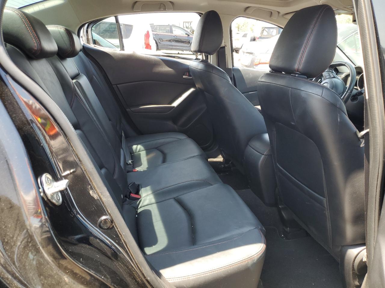 JM1BM1W7XE1106366 2014 Mazda 3 Grand Touring