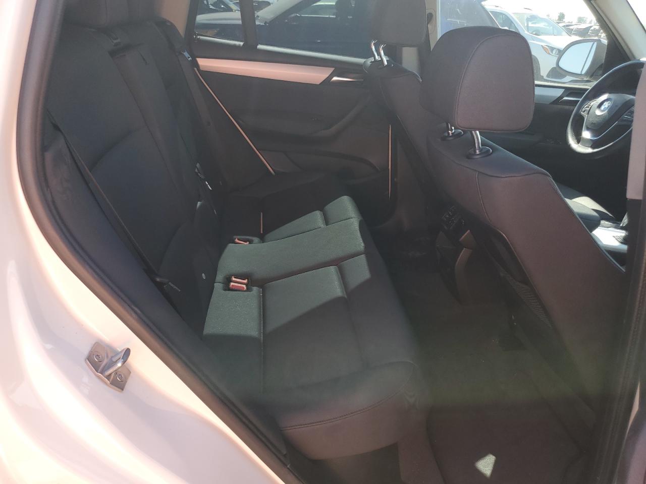 5UXWY3C5XF0E96396 2015 BMW X3 xDrive28D