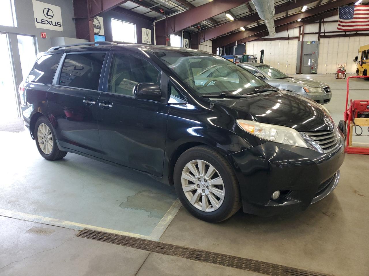 2014 Toyota Sienna Xle vin: 5TDDK3DC0ES094080