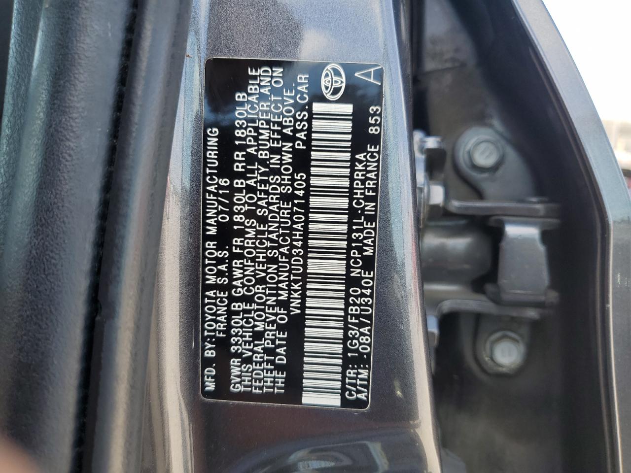 VNKKTUD34HA071405 2017 Toyota Yaris L