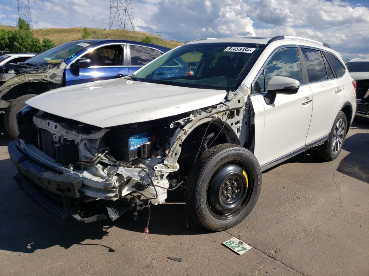 2019 Subaru Outback Touring vin: 4S4BSETC6K3243704