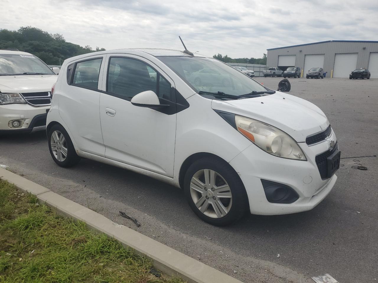 2014 Chevrolet Spark Ls vin: KL8CB6S96EC487595