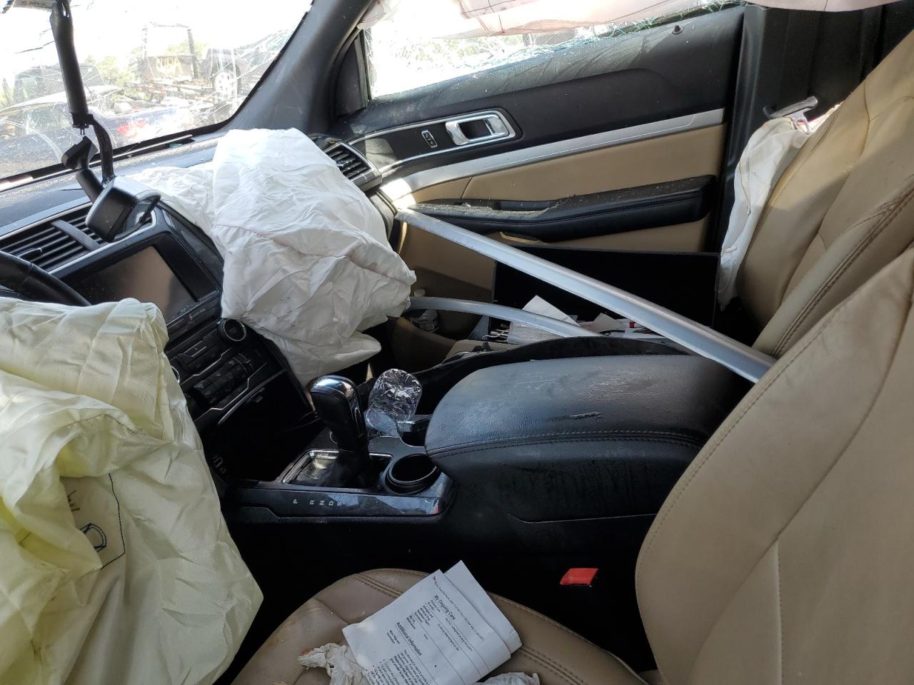 1FM5K7D83GGB17626 2016 Ford Explorer Xlt