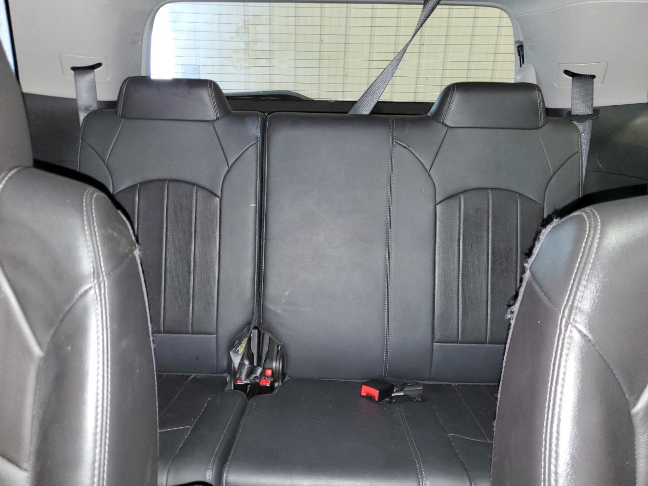 1GKKVSKDXHJ207625 2017 GMC Acadia Limited Slt-2