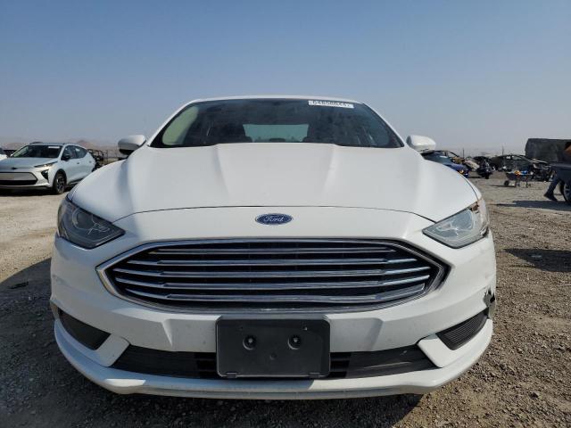 VIN 3FA6P0LU6HR385618 2017 Ford Fusion, Se Hybrid no.5