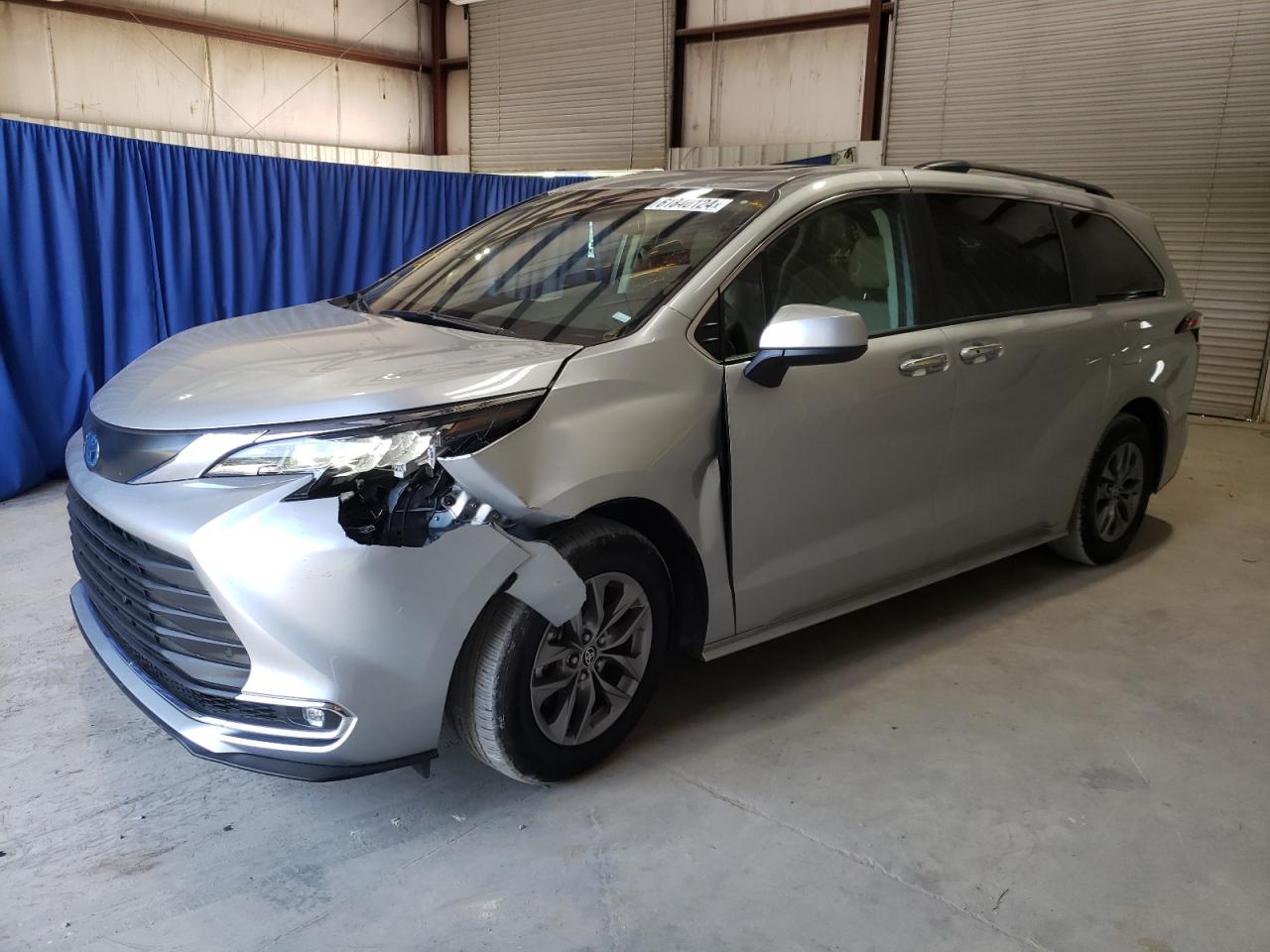 2023 Toyota Sienna Xle vin: 5TDYRKEC6PS171074