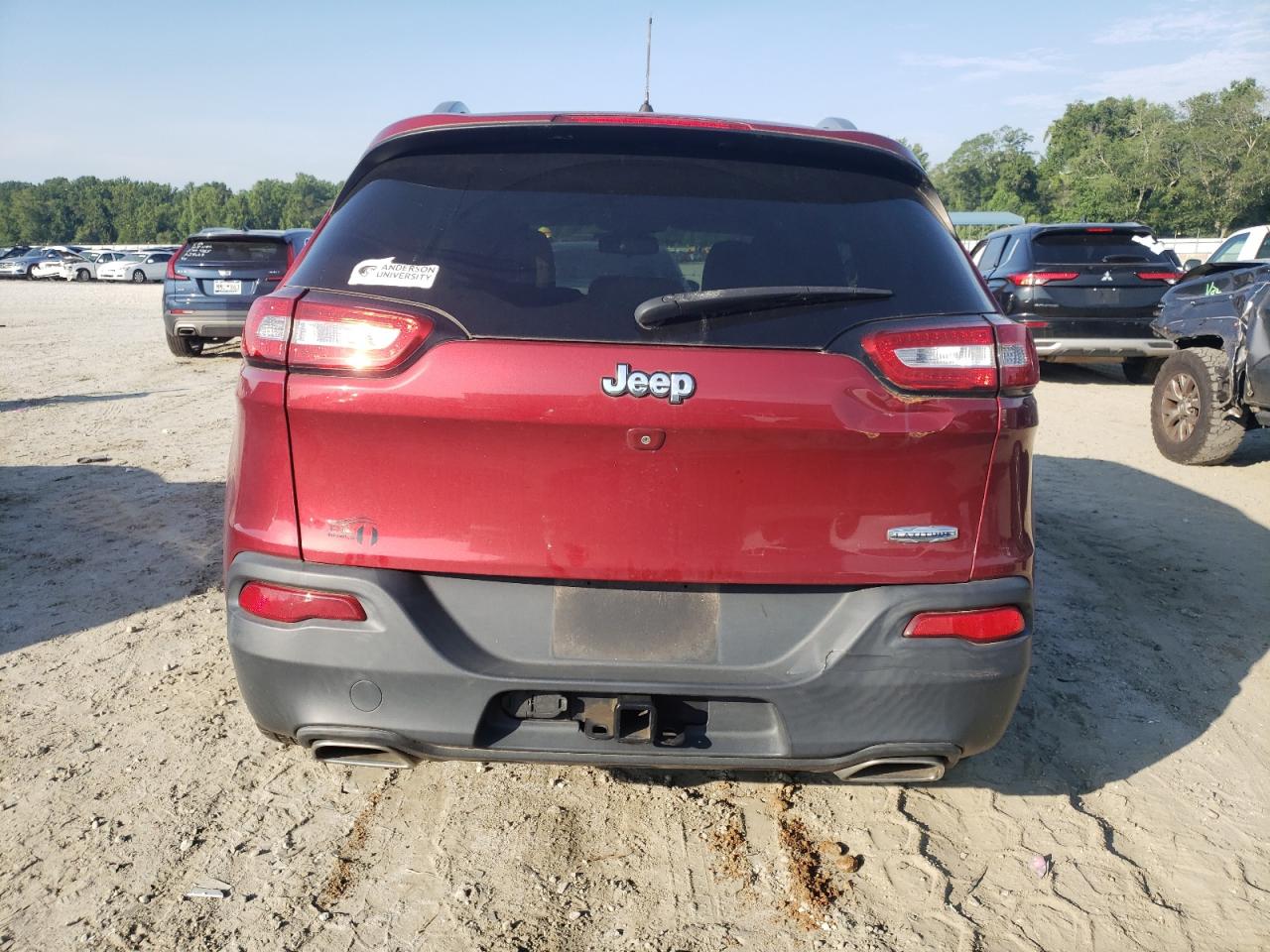 1C4PJLCS0GW161126 2016 Jeep Cherokee Latitude