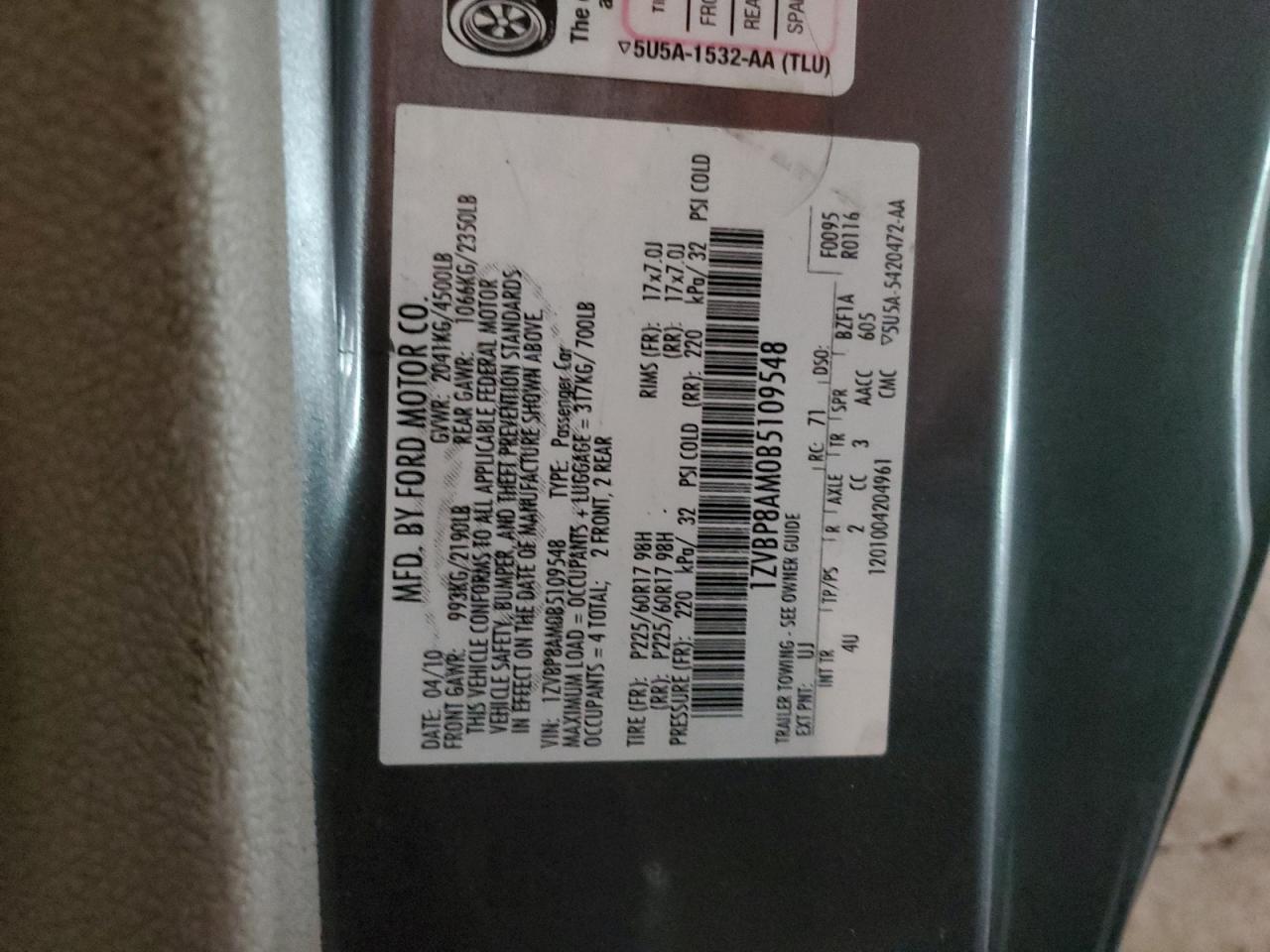 1ZVBP8AM0B5109548 2011 Ford Mustang