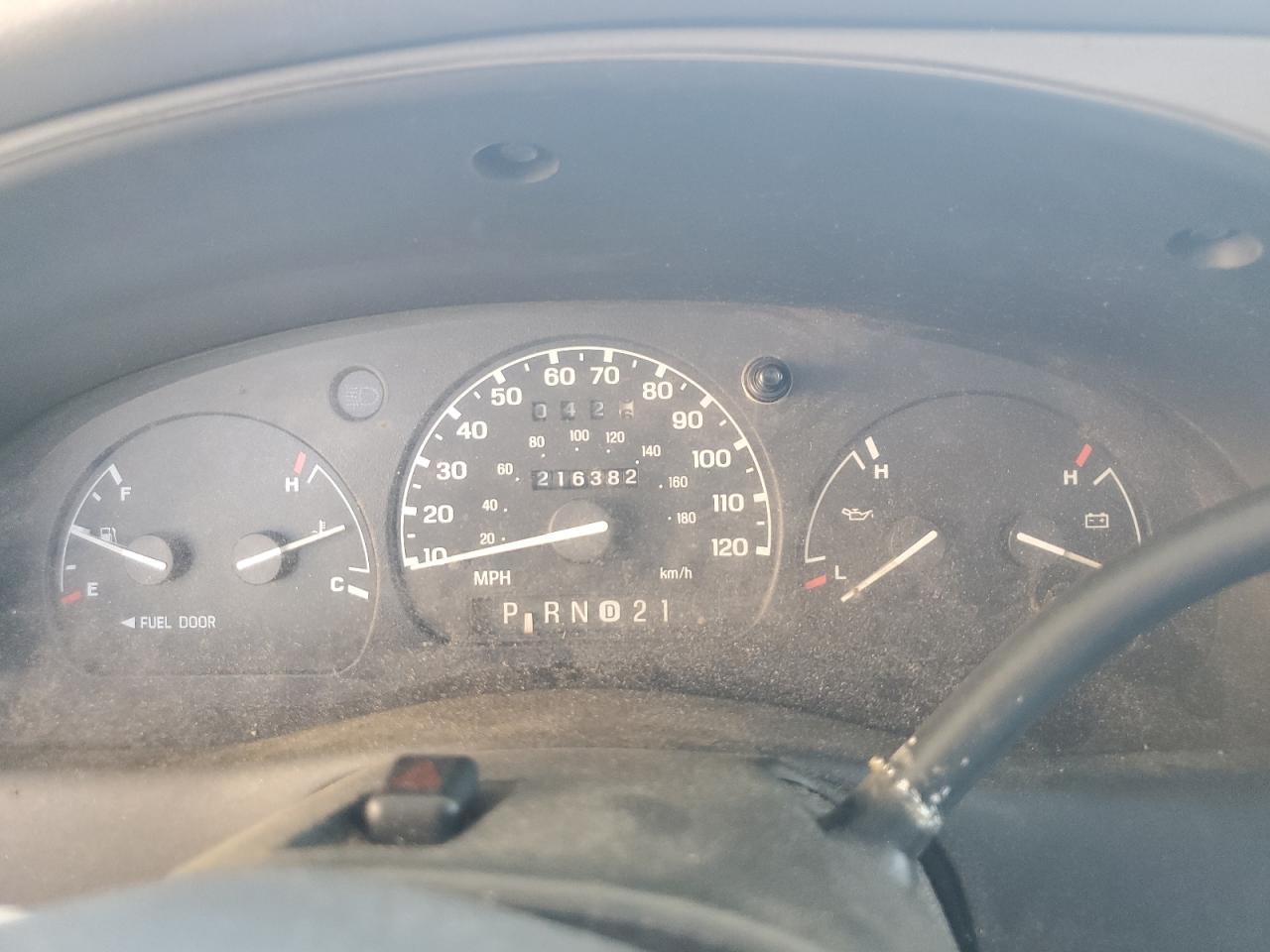 1FTYR10C9WUC57992 1998 Ford Ranger