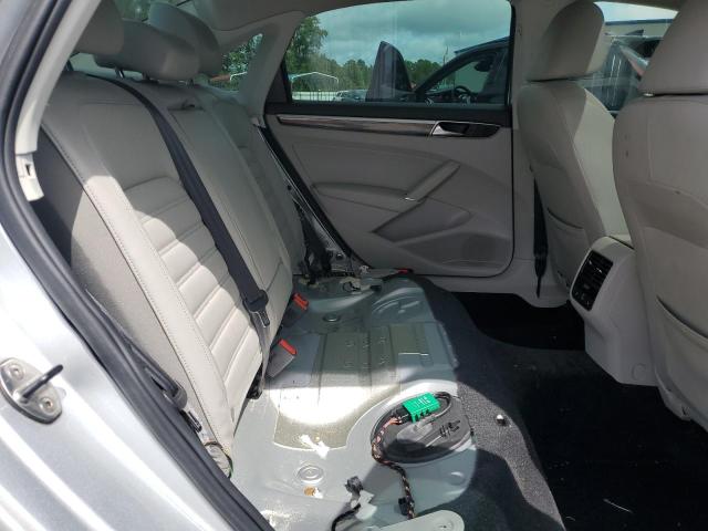 2016 VOLKSWAGEN PASSAT SEL - 1VWCT7A30GC063126