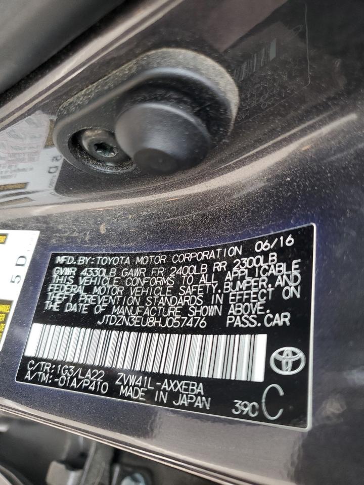 JTDZN3EU8HJ057476 2017 Toyota Prius V