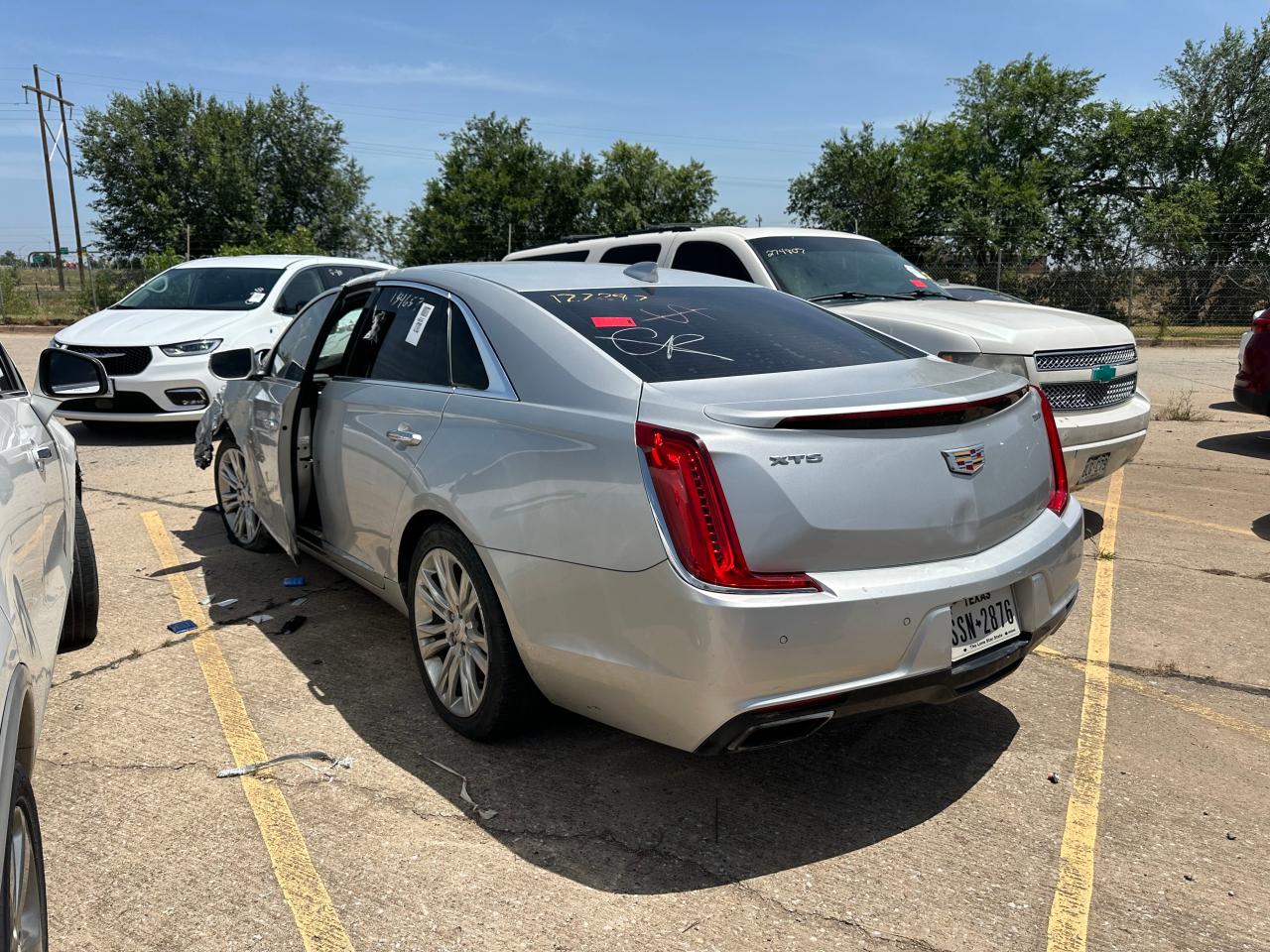 2019 Cadillac Xts Luxury vin: 2G61M5S31K9127297