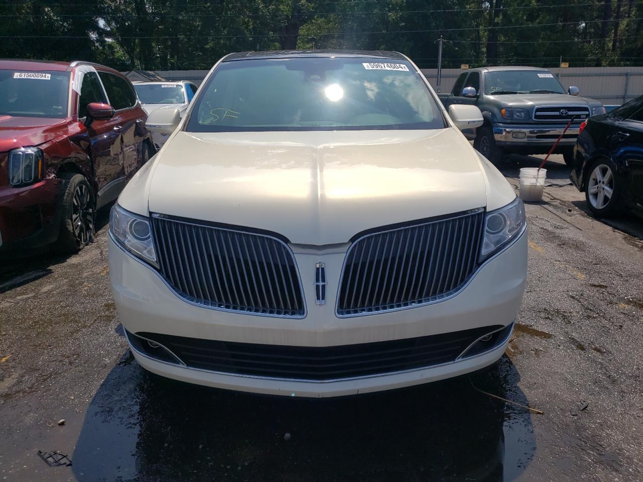 2013 Lincoln Mkt vin: 2LMHJ5AT4DBL54856