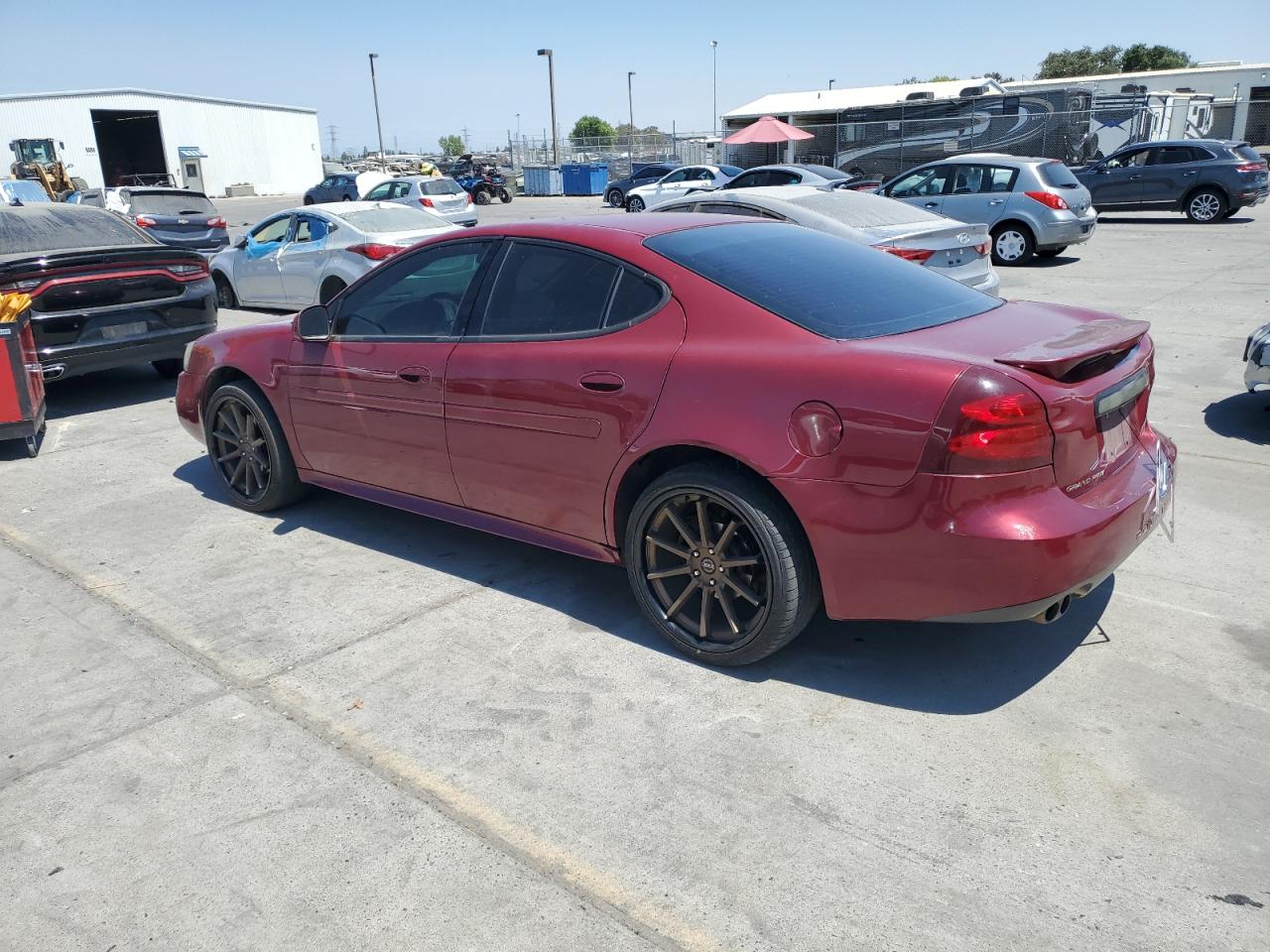 Lot #2974108357 2004 PONTIAC GRAND PRIX