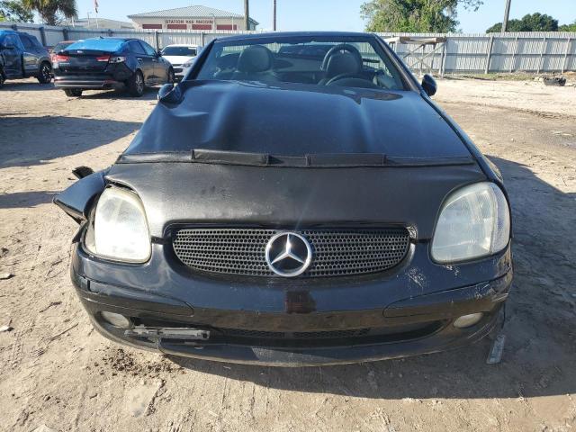 2002 Mercedes-Benz Slk 230 Kompressor VIN: WDBKK49FX2F267453 Lot: 61458954