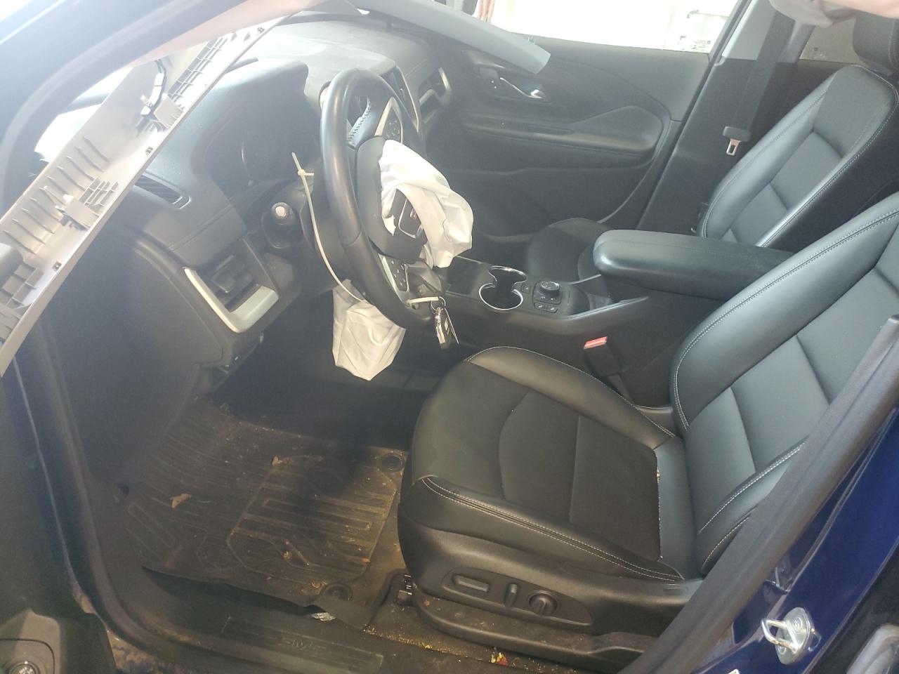 3GKALVEV4NL237215 2022 GMC Terrain Slt