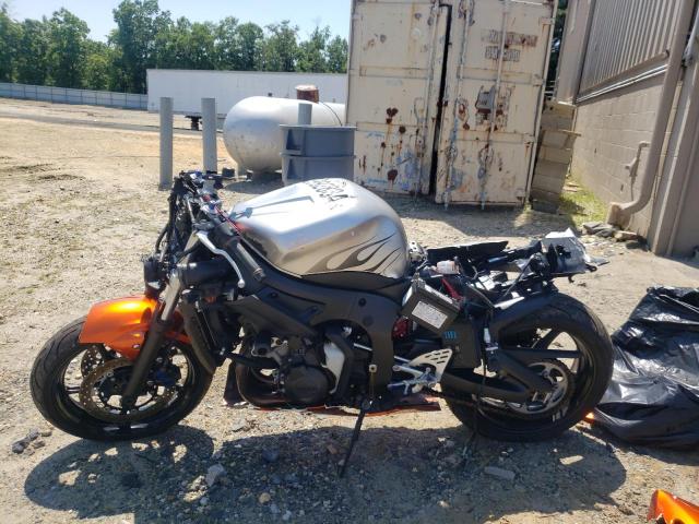 2004 YAMAHA YZFR6 L JYARJ06E04A013379
