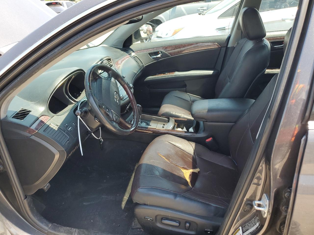 4T1BK3DB0BU371392 2011 Toyota Avalon Base