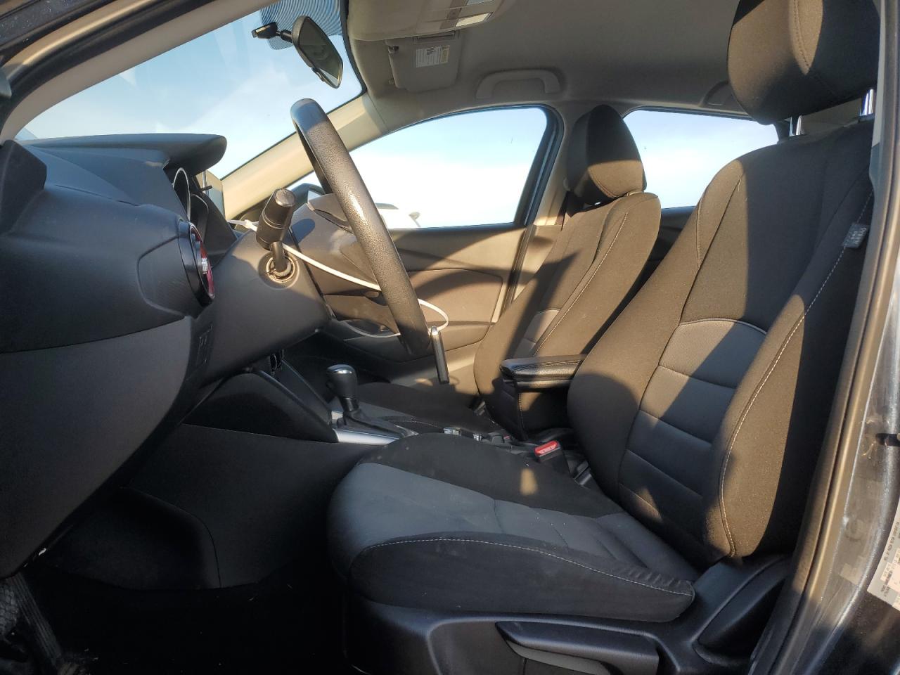 JM1DKFB77H0148165 2017 Mazda Cx-3 Sport