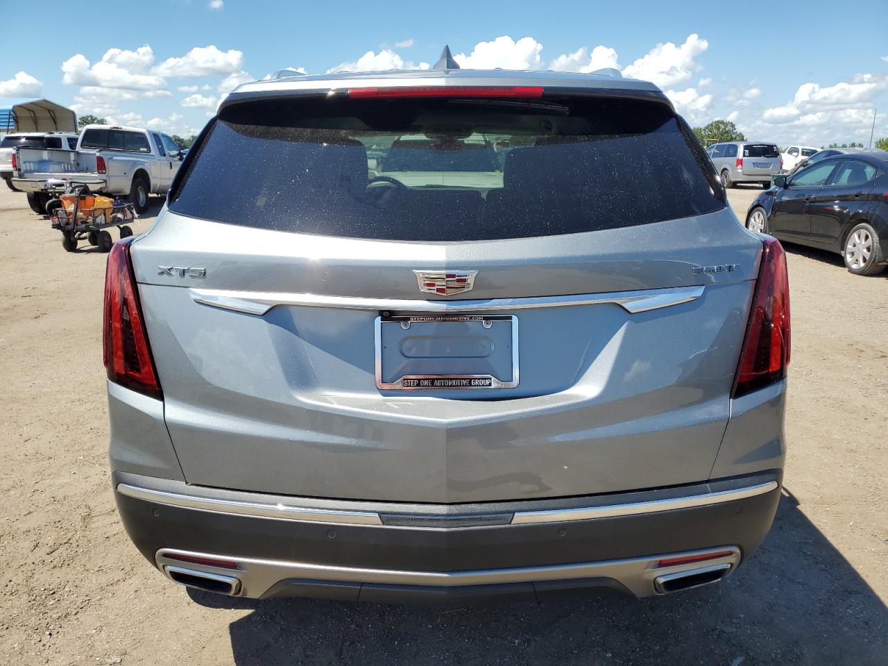 1GYKNCR46PZ204738 2023 Cadillac Xt5 Premium Luxury