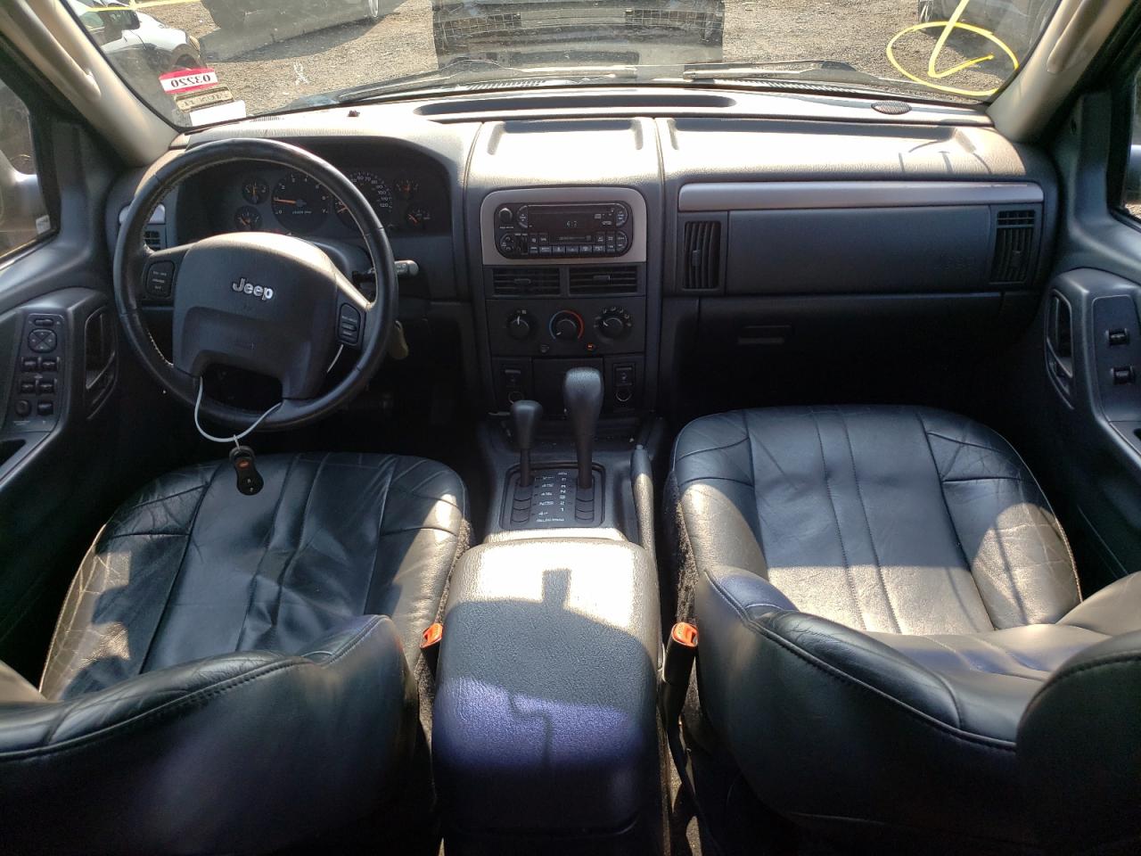 1J4GW48S32C221548 2002 Jeep Grand Cherokee Laredo