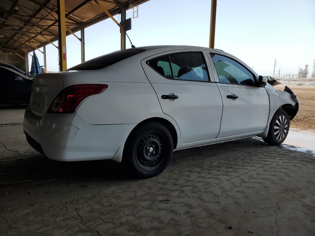 2017 Nissan Versa S vin: 3N1CN7AP5HL823320