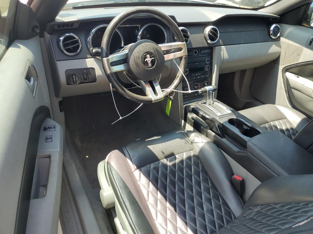 1ZVHT84N585140510 2008 Ford Mustang