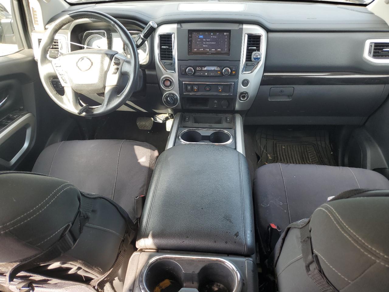 1N6AA1E53HN519180 2017 Nissan Titan Sv