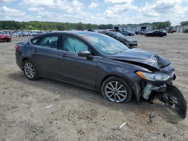 VIN 3FA6P0H7XHR113141 2017 Ford Fusion, SE no.4