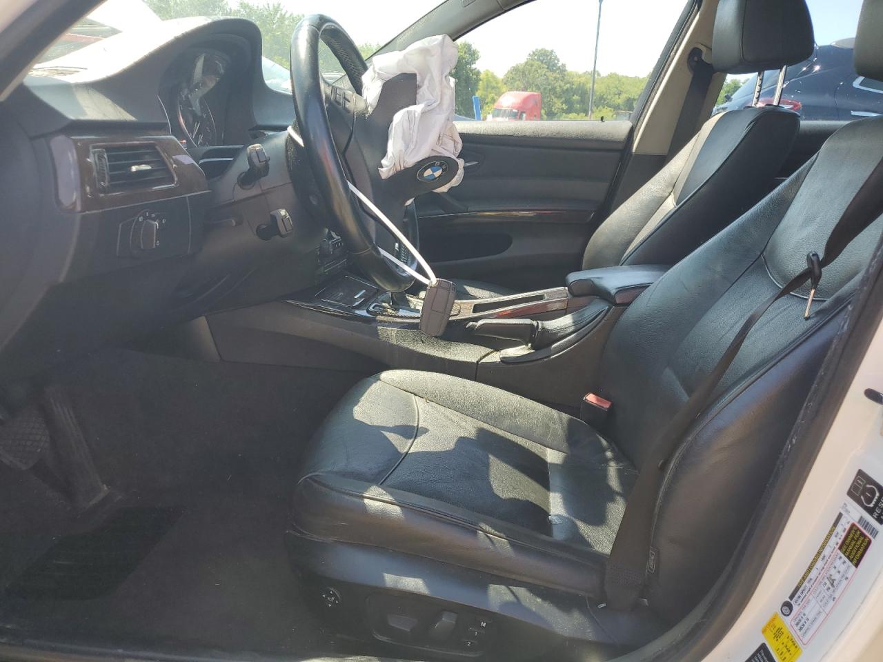 WBAVD13506KV11290 2006 BMW 325 Xi