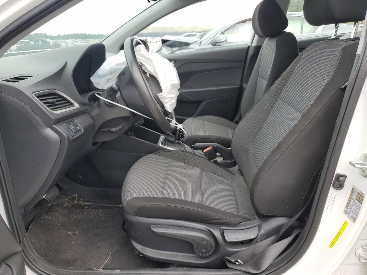 3KPC34A61NE162765 2022 Hyundai Accent Limited