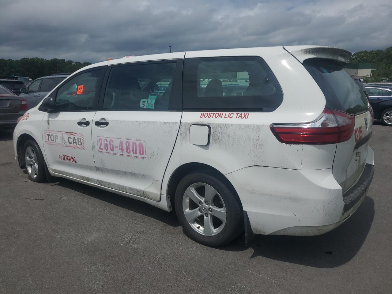 2015 Toyota Sienna vin: 5TDZK3DCXFS531073