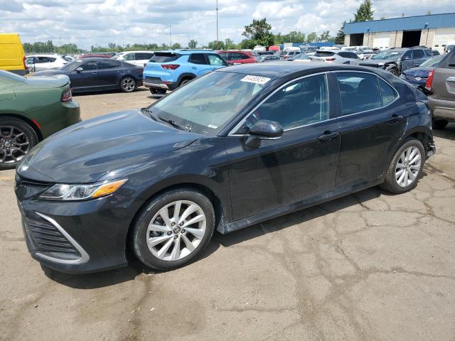 VIN 4T1R11BK7NU051337 2022 Toyota Camry, LE no.1