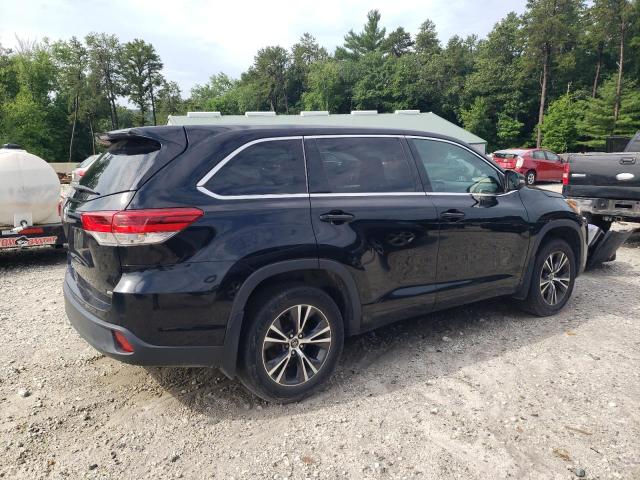 VIN 5TDBZRFH2JS824029 2018 Toyota Highlander, LE no.3