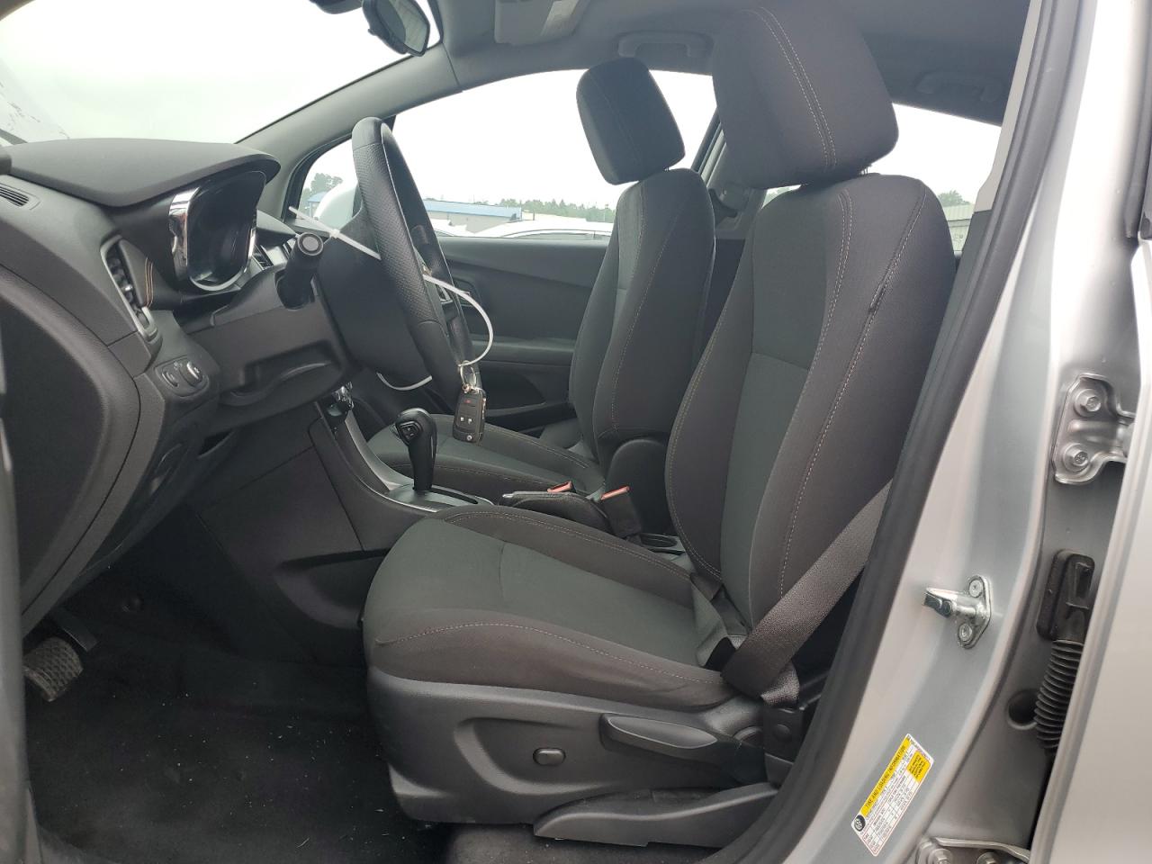 3GNCJNSB8HL290113 2017 Chevrolet Trax Ls