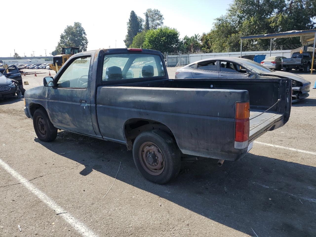 Lot #2996161413 1995 NISSAN TRUCK E/XE