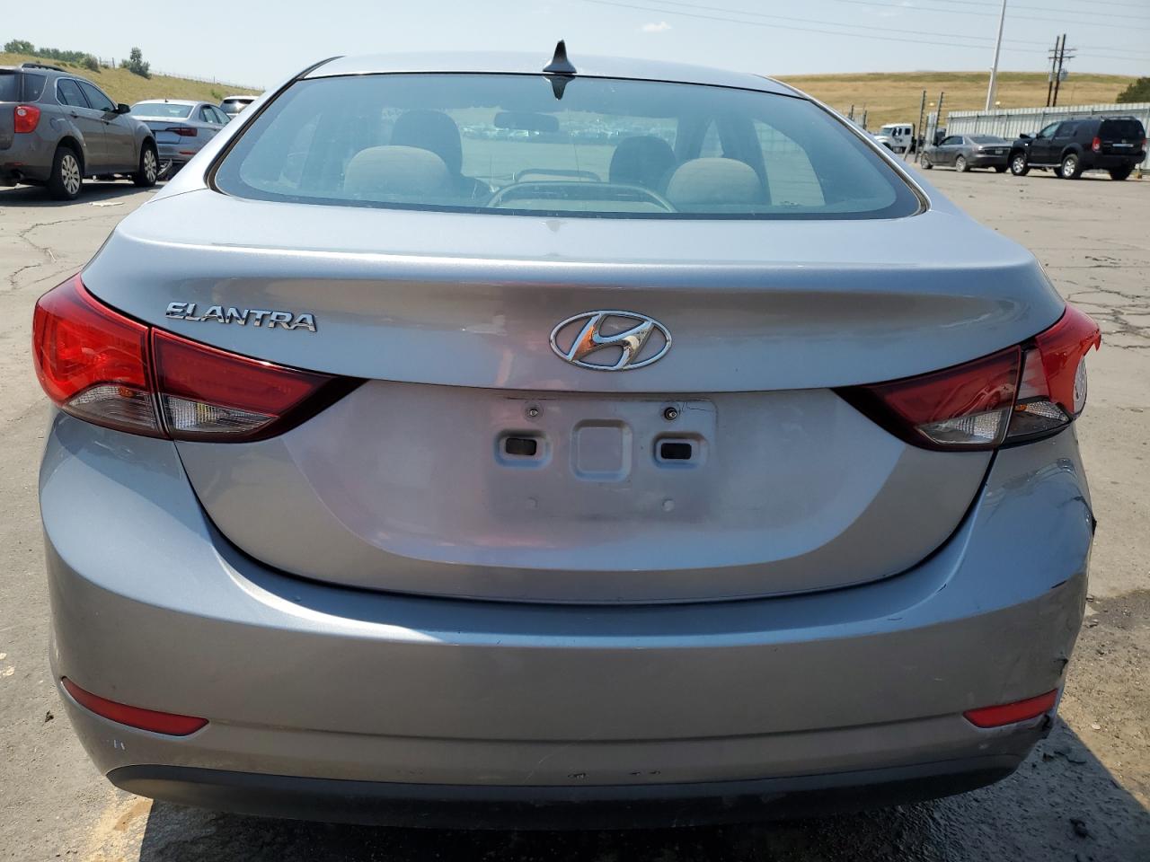 Lot #2749222700 2015 HYUNDAI ELANTRA SE