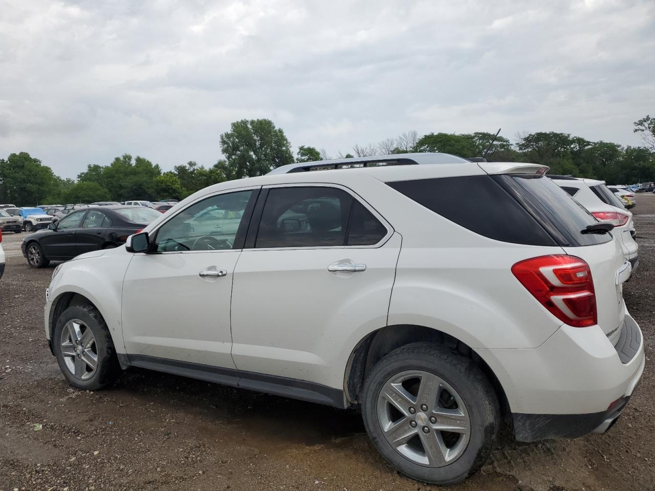 2GNFLGE34H6156338 2017 Chevrolet Equinox Premier