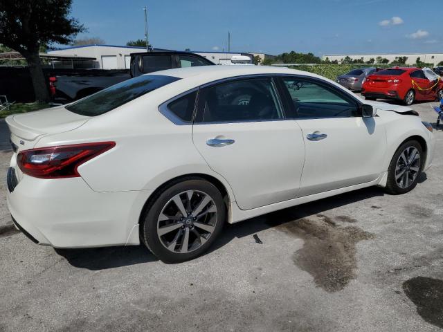 2017 NISSAN ALTIMA 2.5 - 1N4AL3AP3HC263110