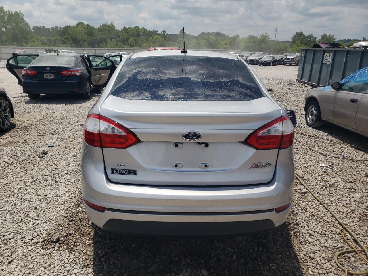 2018 Ford Fiesta Se vin: 3FADP4BJ1JM100249