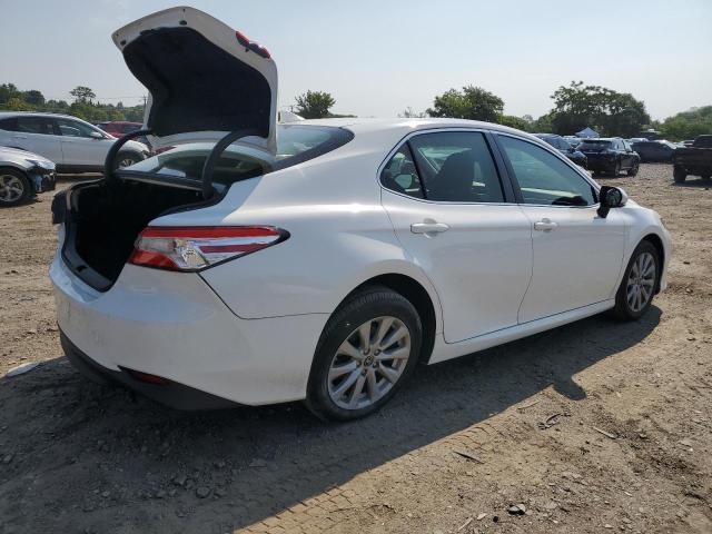 VIN JTNB11HK2J3001079 2018 Toyota Camry, L no.3