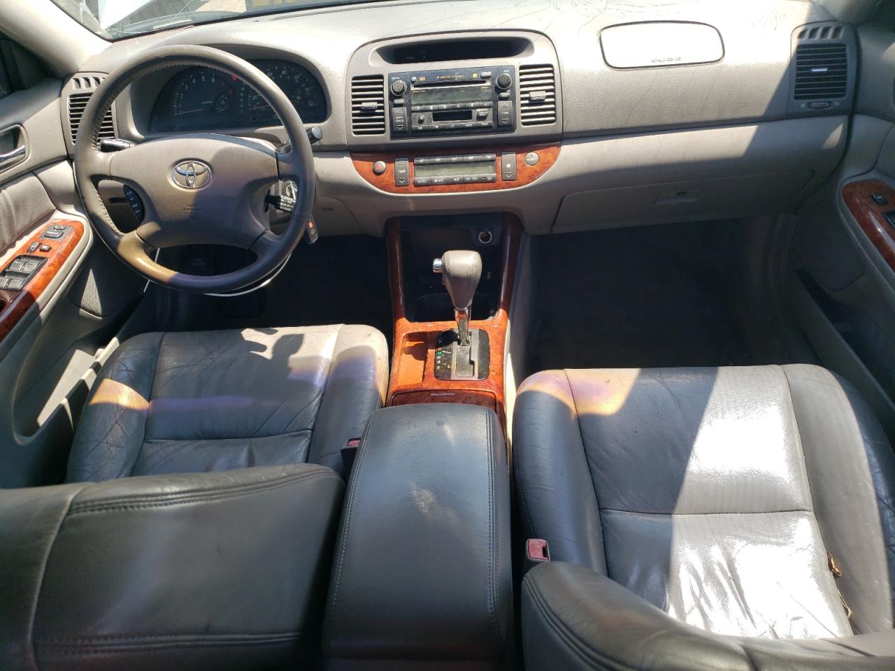 JTDBF32K230150168 2003 Toyota Camry Le