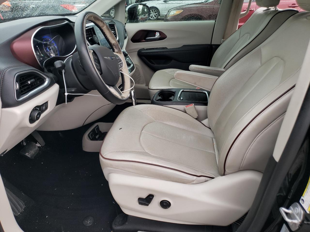 2C4RC1GG3HR747827 2017 Chrysler Pacifica Limited