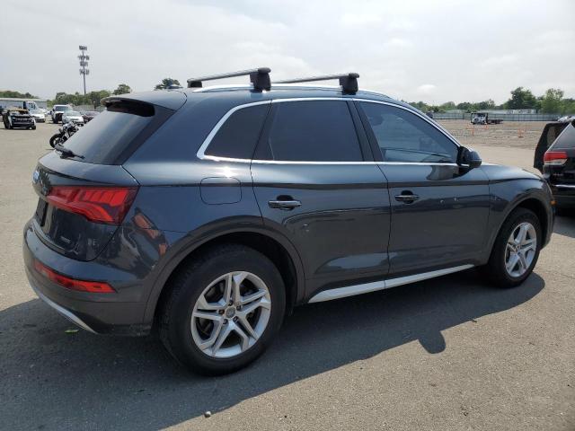 VIN WA1ANAFY1K2144585 2019 Audi Q5, Premium no.3