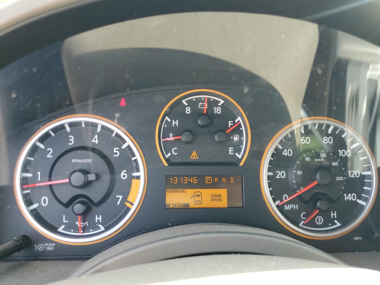 1N6BA0ED9DN305133 2013 Nissan Titan S