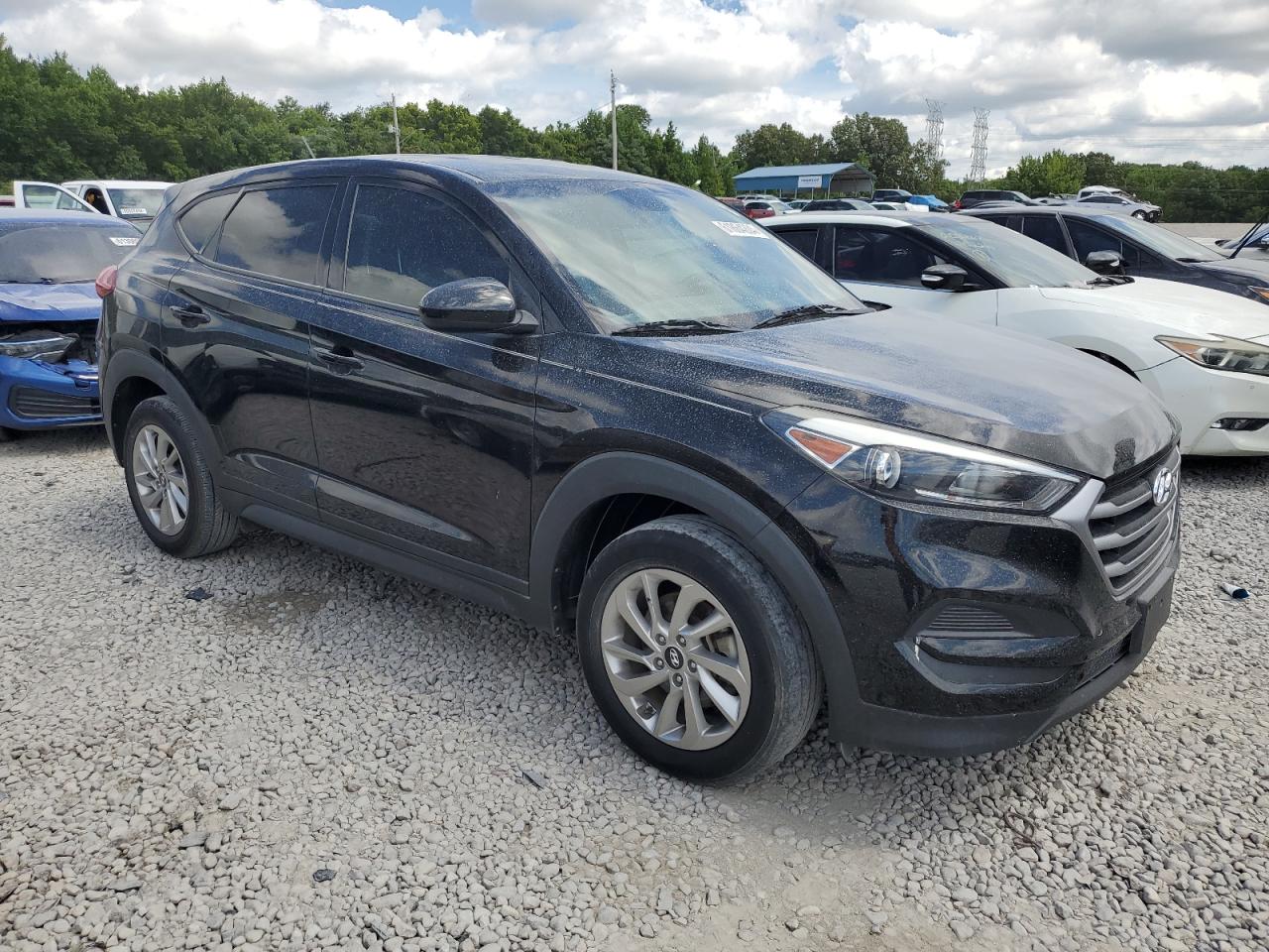 2018 Hyundai Tucson Se vin: KM8J23A40JU632889