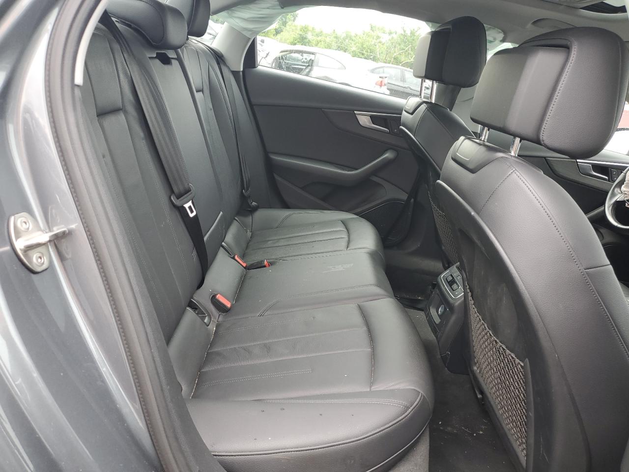 WAUENAF41HN066639 2017 Audi A4 Premium Plus